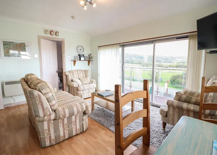 Morlyn Guest House Apartment